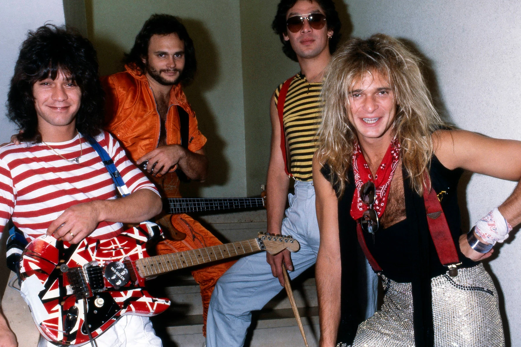 Van Halen con Eddie Van Halen, Michael Anthony, Alex Van Halen y David Lee Roth